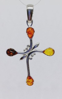 Přívěsek Stříbrný kříž zdobený jantary